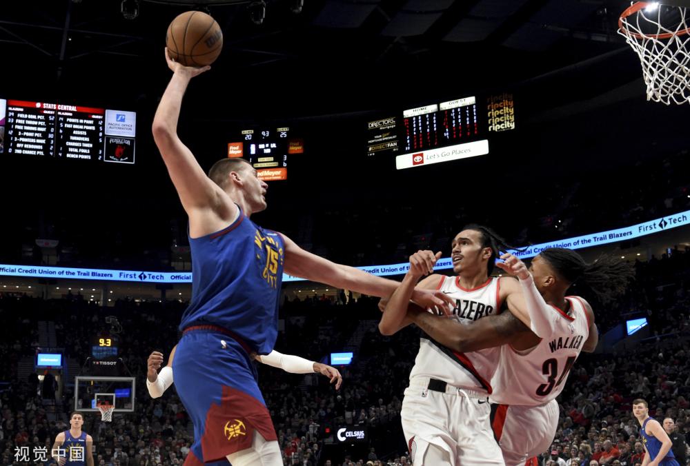 球迷们焦急 球迷们焦急