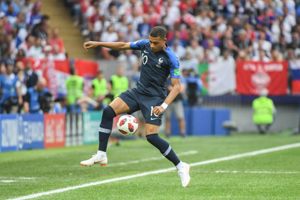 除此之外 除此之外